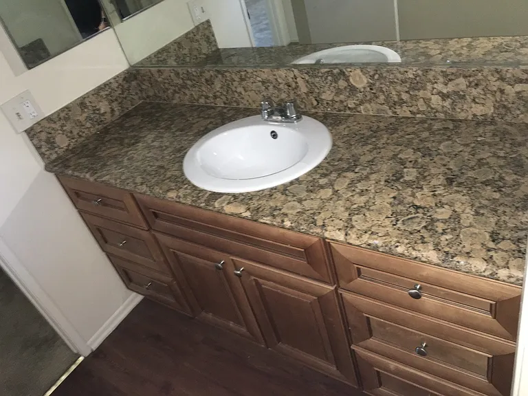 4171 Howard Ave — Photo 14