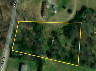 390 Pedigo Rd, Westmoreland, TN 37186