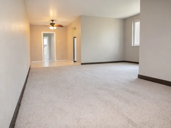 60 Markham Dr, Pittsburgh, PA 15228