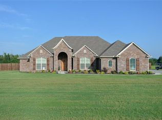 15208 Country Ridge Way, Fort Smith, AR 72916