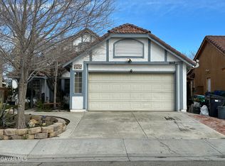 5113 Essex Dr, Palmdale, CA 93552