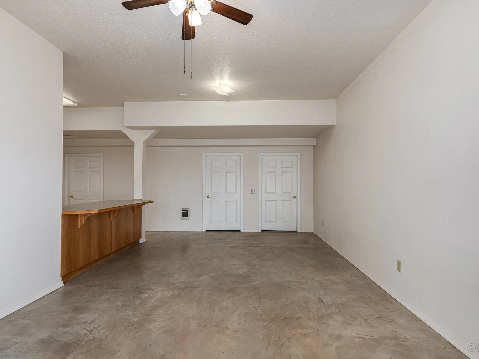 3 bed, $1,800 — Photo 3