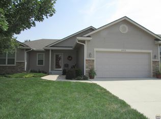 2912 SW Greenridge St, Topeka, KS 66614