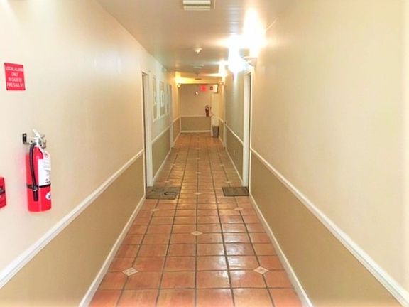 2nd image of 2716 S Dixie Hwy APT 207