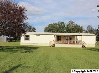 414 County Road 562, Henagar, AL 35978