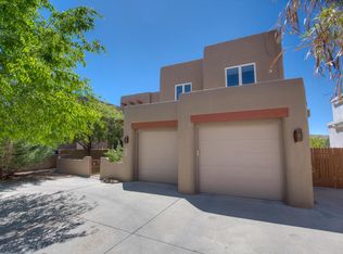 8920 Helmick Pl NE, Albuquerque, NM 87122