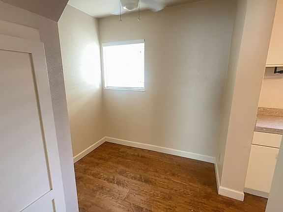 5th image of 136 E Morris Ave