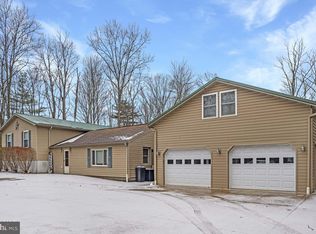 3194 Sassafras Rd, Petersburg, PA 16669