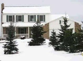 15786 Gar Hwy #6, Montville, OH 44064