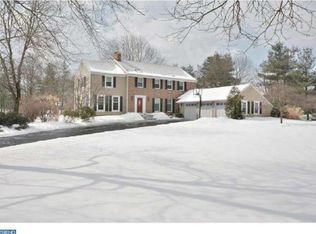 21 Arvida Dr, Pennington, NJ 08534