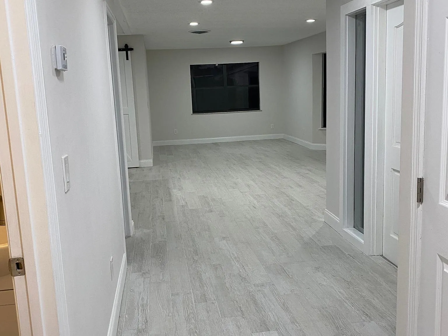 3 bed, 1590 sqft, $3,450 — Photo 4