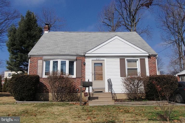 1st image of 407 W Providence Rd