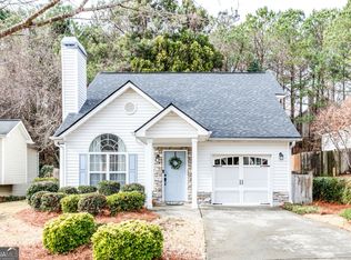524 Parkstone Ln, Woodstock, GA 30189