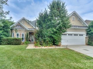 128 Fielding St, Mount Holly, NC 28120