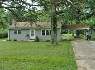 609 Sycamore Dr, Columbia, PA 17512