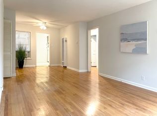 1732 Scott Rd, Burbank, CA 91504