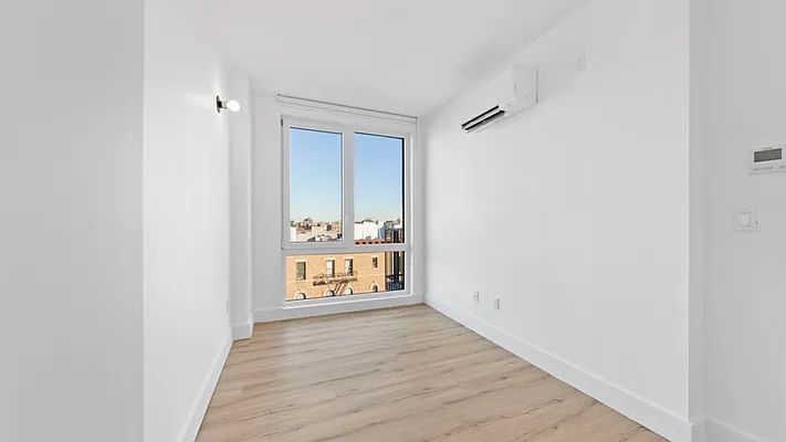 Rented by Nooklyn NYC LLC | media 51