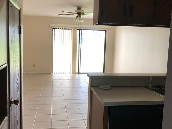 2nd image of 116 Hiawatha Ct #116