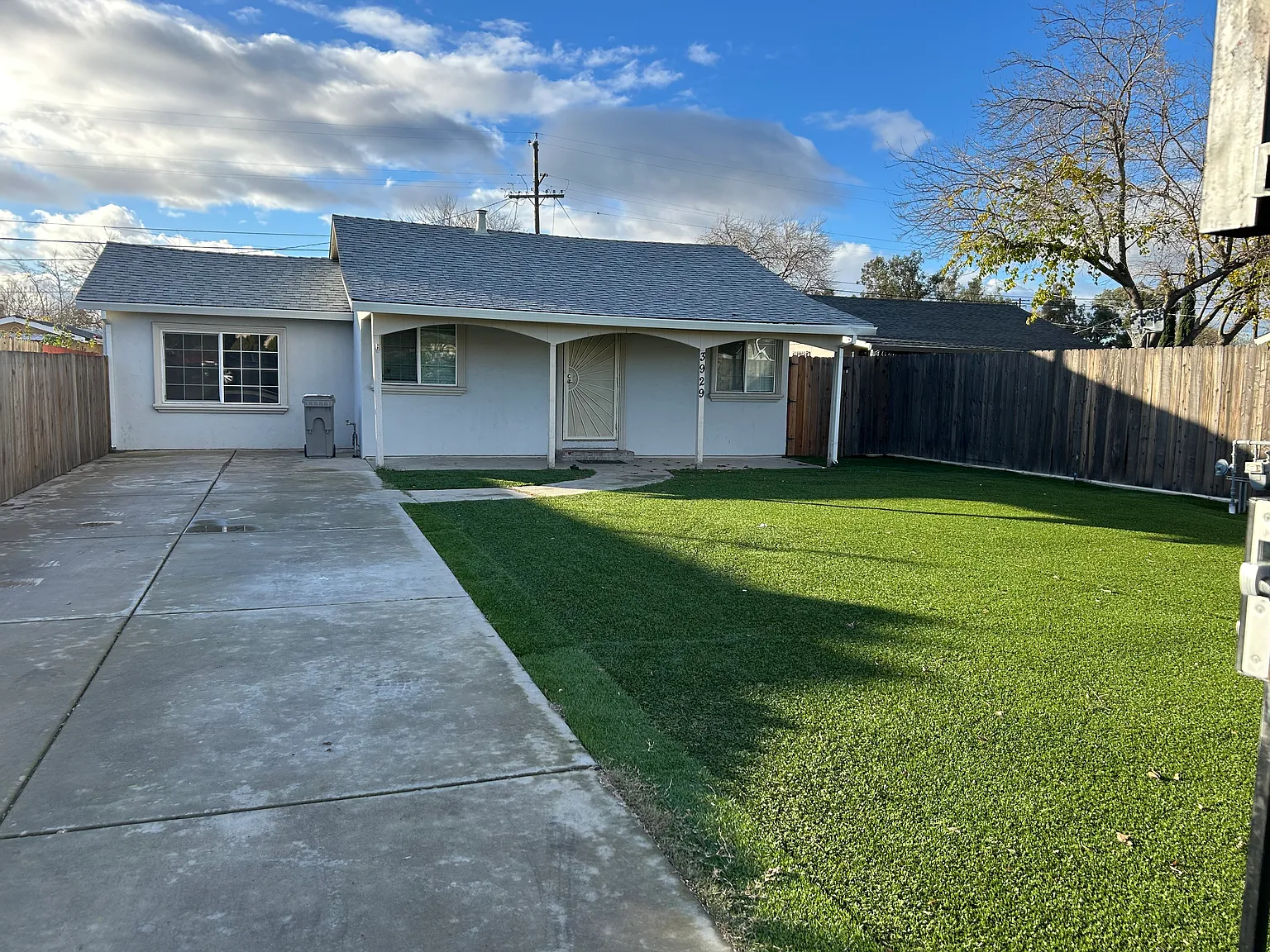 3929 Fig St photo 1