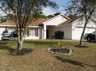 357 SE Huron Ter, Port Saint Lucie, FL 34983