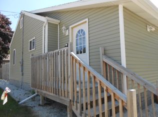 3715 Dale St, Manitowoc, WI 54220