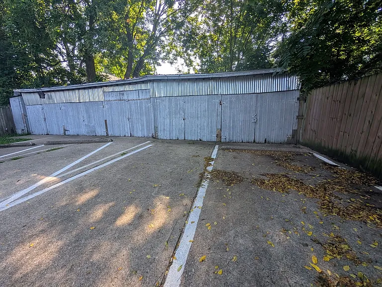 5118 Globe Ave — Photo 16
