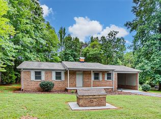 1307 Arabian Dr, Asheboro, NC 27205