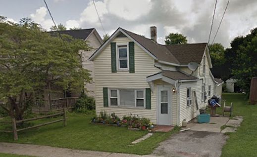1st image of 10 S Church St