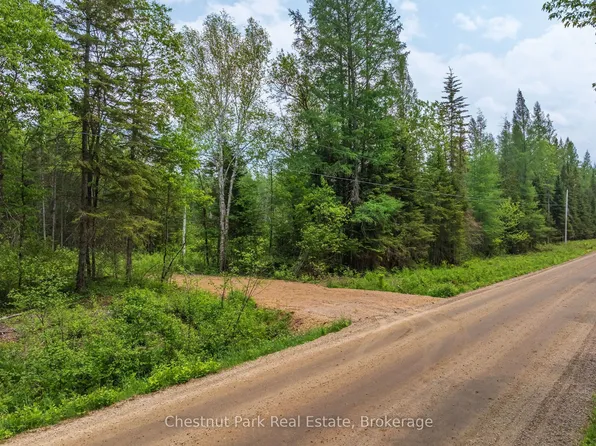 0 Stoneway Rd, Kearney, ON P0A 1M0