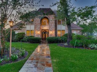 15510 Walkwood Dr, Houston, TX 77079