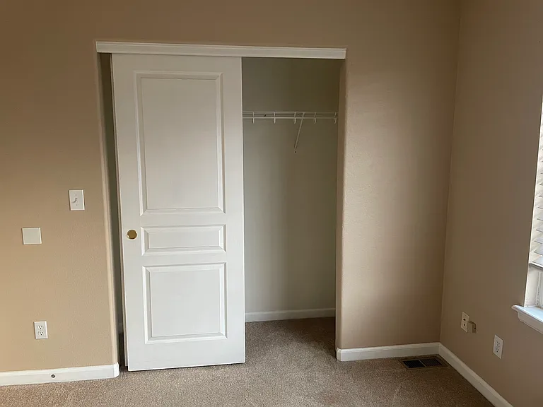 16942 E Warren Pl #A — Photo 13