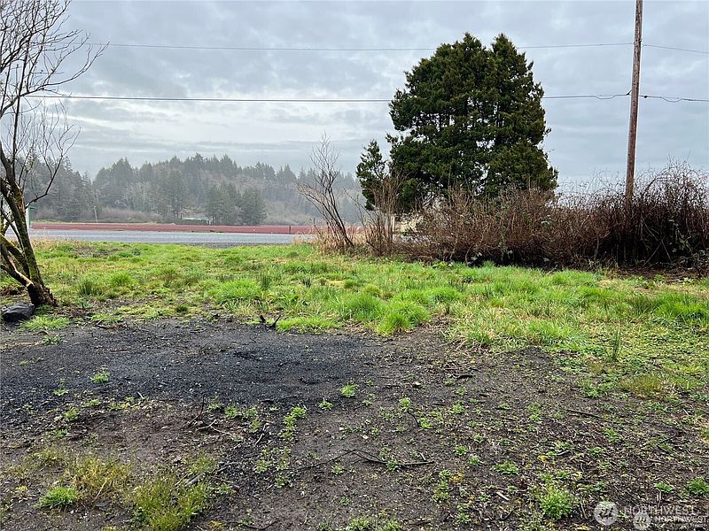 3rd image of 2361 Evergreen Park Road