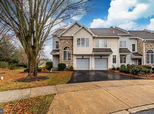 12 Buttonwood Dr, Exton, PA 19341