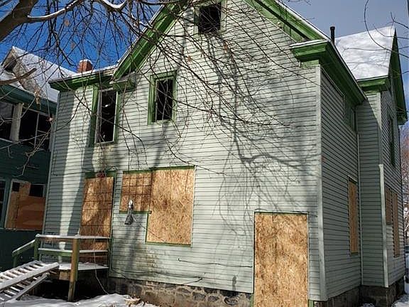 5th image of 143 Wood Ave