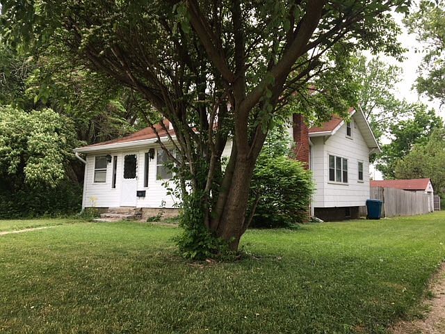 1st image of 1846 NW C St