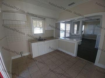 2nd image of 518 N Lake Ave