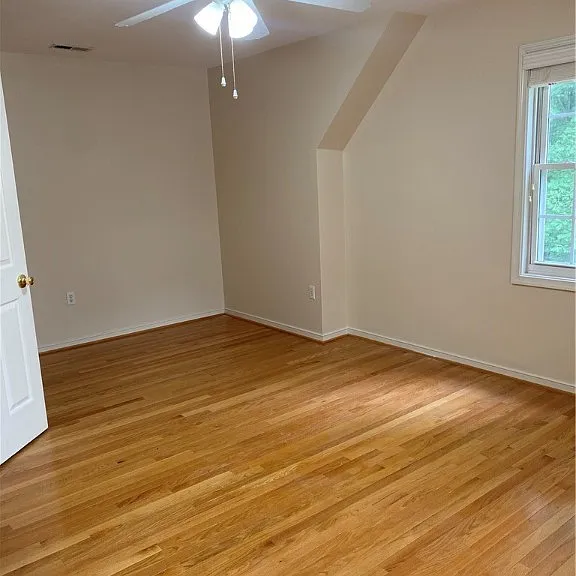 12301 Pomfret Ct — Photo 3
