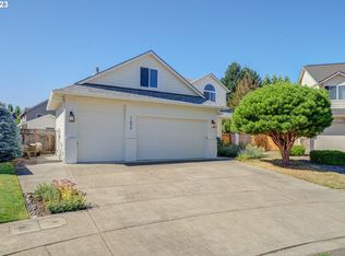 1495 NE Zachary St, Hillsboro, OR