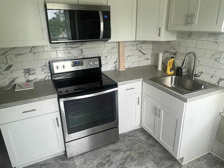51 Huron Ave #51 — Photo 1
