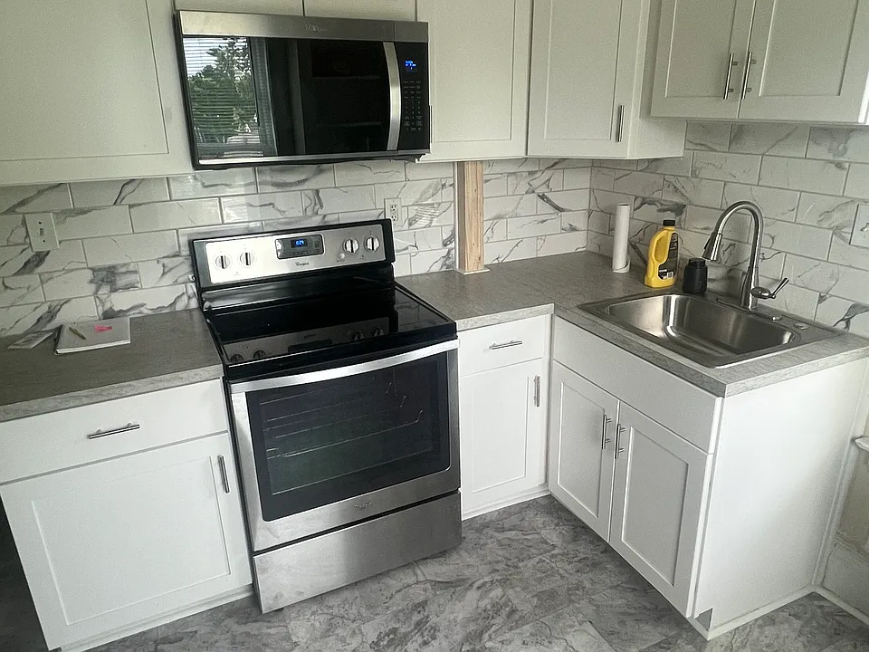 51 Huron Ave #51