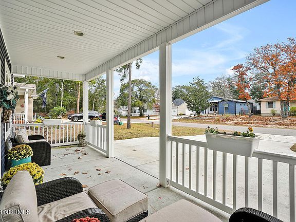 3rd image of 109 NW 19th Street