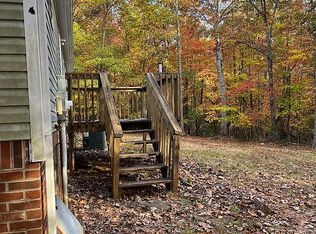 308 Wolf Crk, Ararat, VA 24053