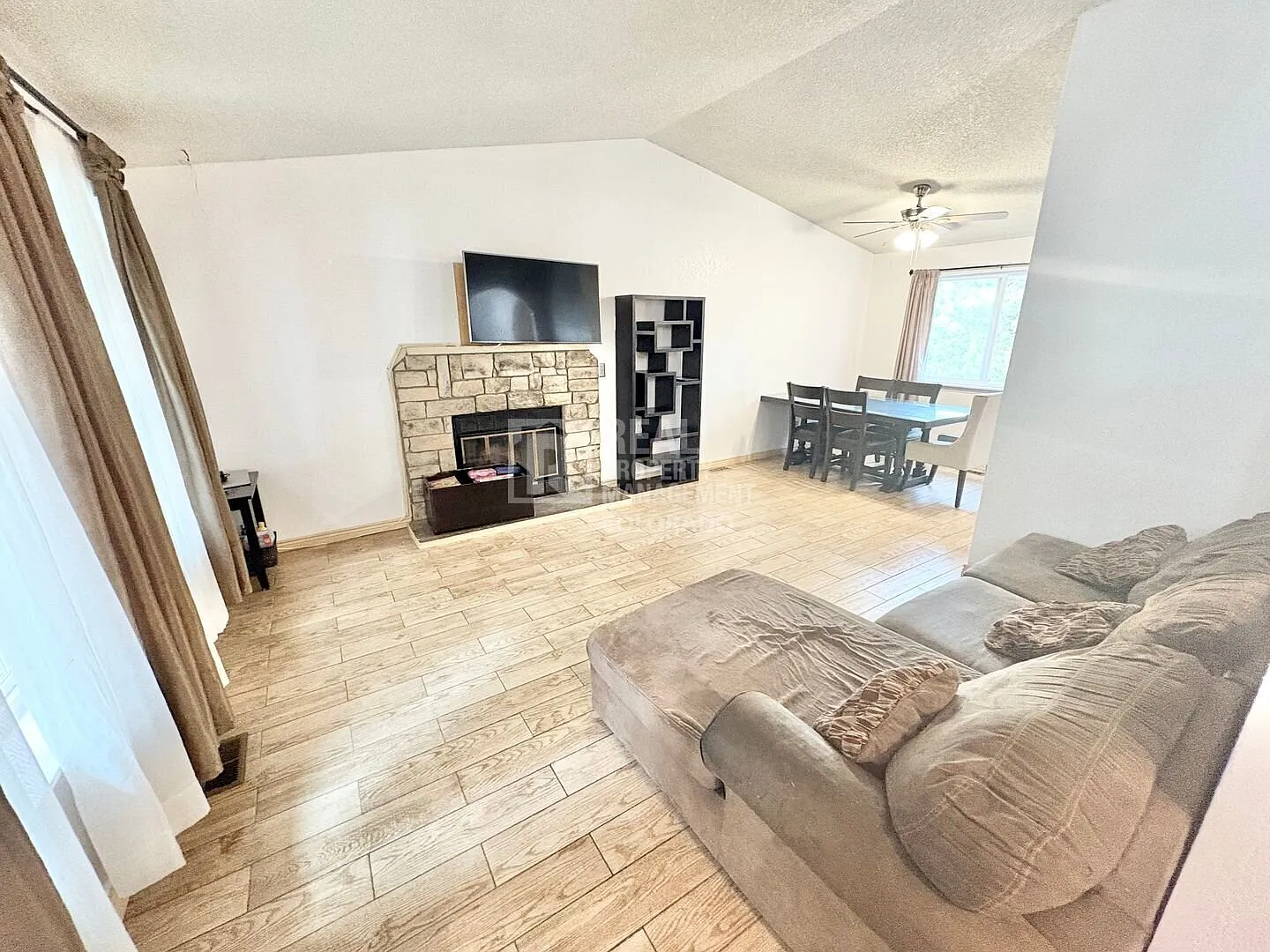 Updated 4-Bedroom Home with Finished Basement & 2-Car Garage — Photo 2