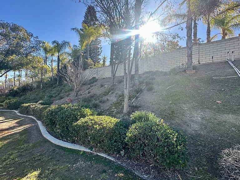 240 Sierra Madre Way — Photo 50