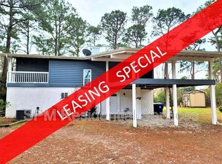 142 Hughes Rd, Hampstead, NC 28443