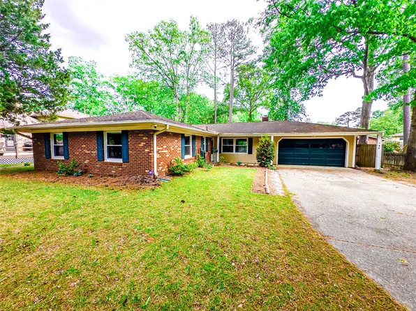 149 Ridgewood Pkwy, Newport News, VA 23608
