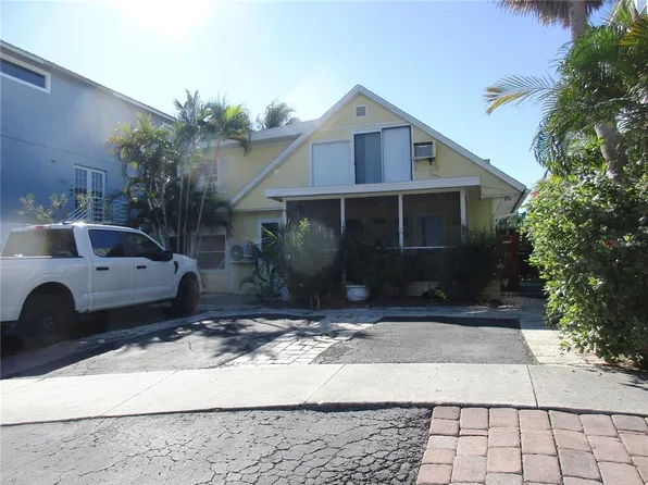 618 Avenida De Mayo, Sarasota, FL 34242