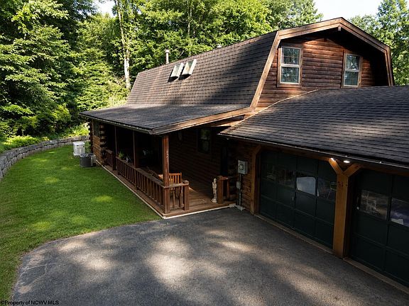 2nd image of 621 Gaston Manor Rd
