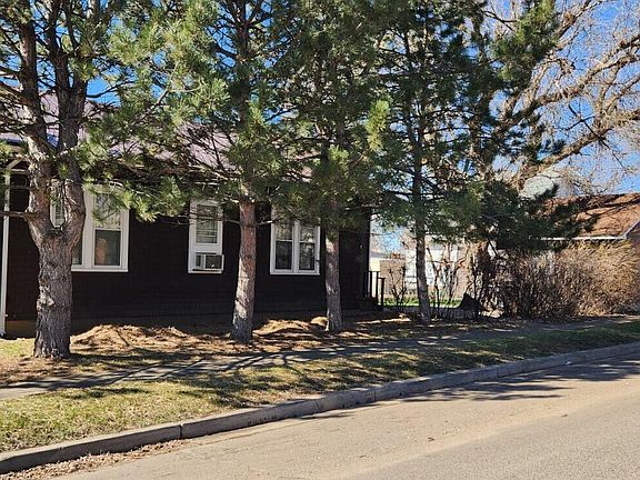 3rd image of 245 2nd Ave W