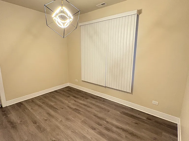 1117 S Troy St #1R — Photo 1
